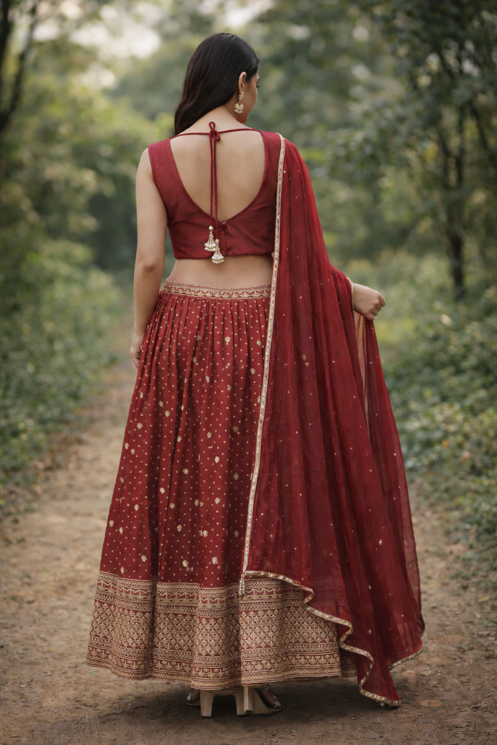 Redish Siffon Two Tone Embroidery Work Lehnghas